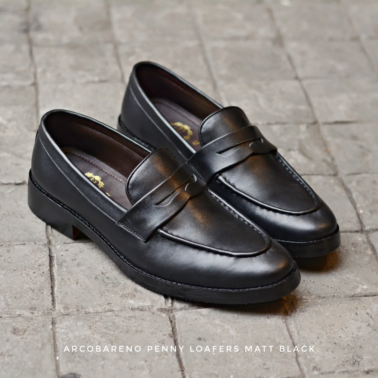 509 Penny Loafer Matt Black x Black Soles