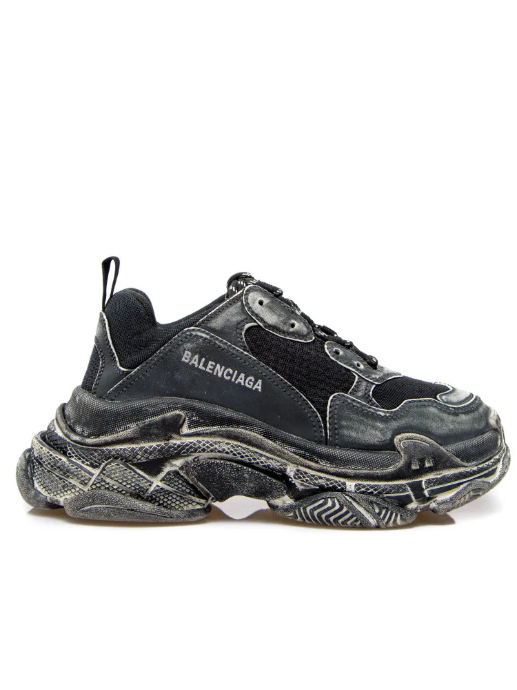 Balenciaga Triple S Sneaker | Credomen