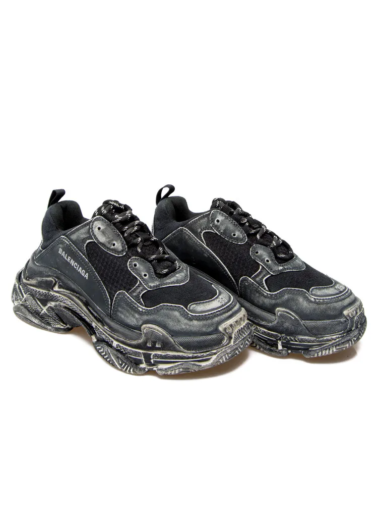 Balenciaga Triple S Sneaker | Credomen