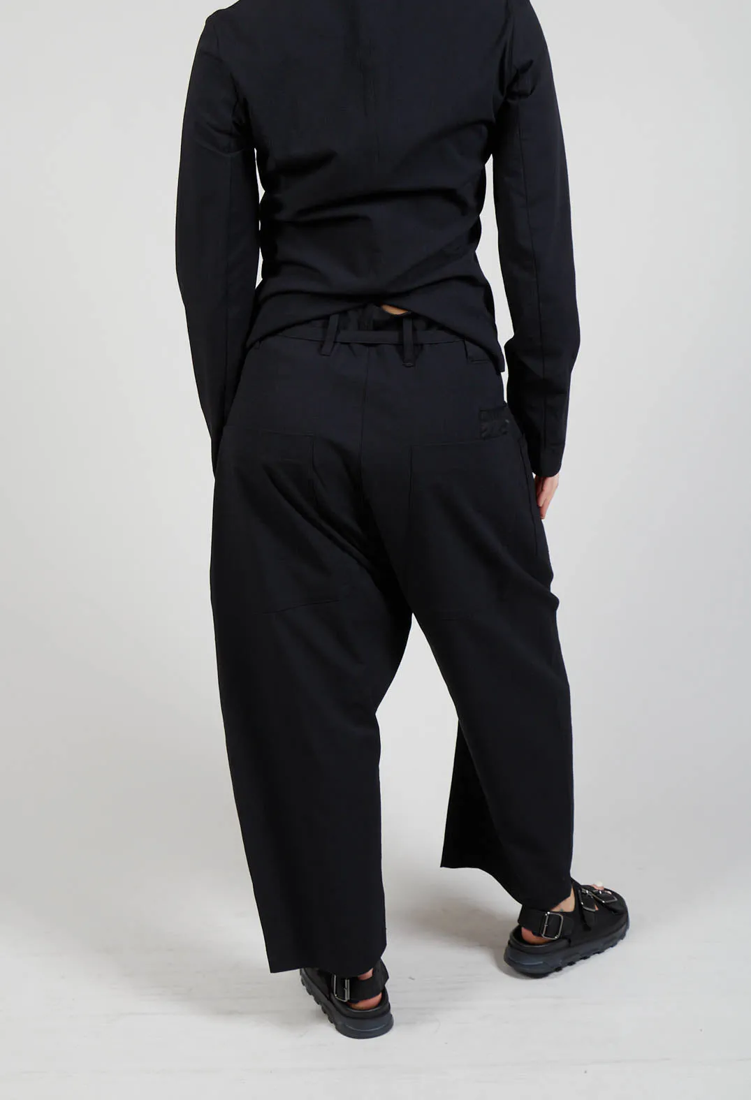 Balloon Trousers in Black