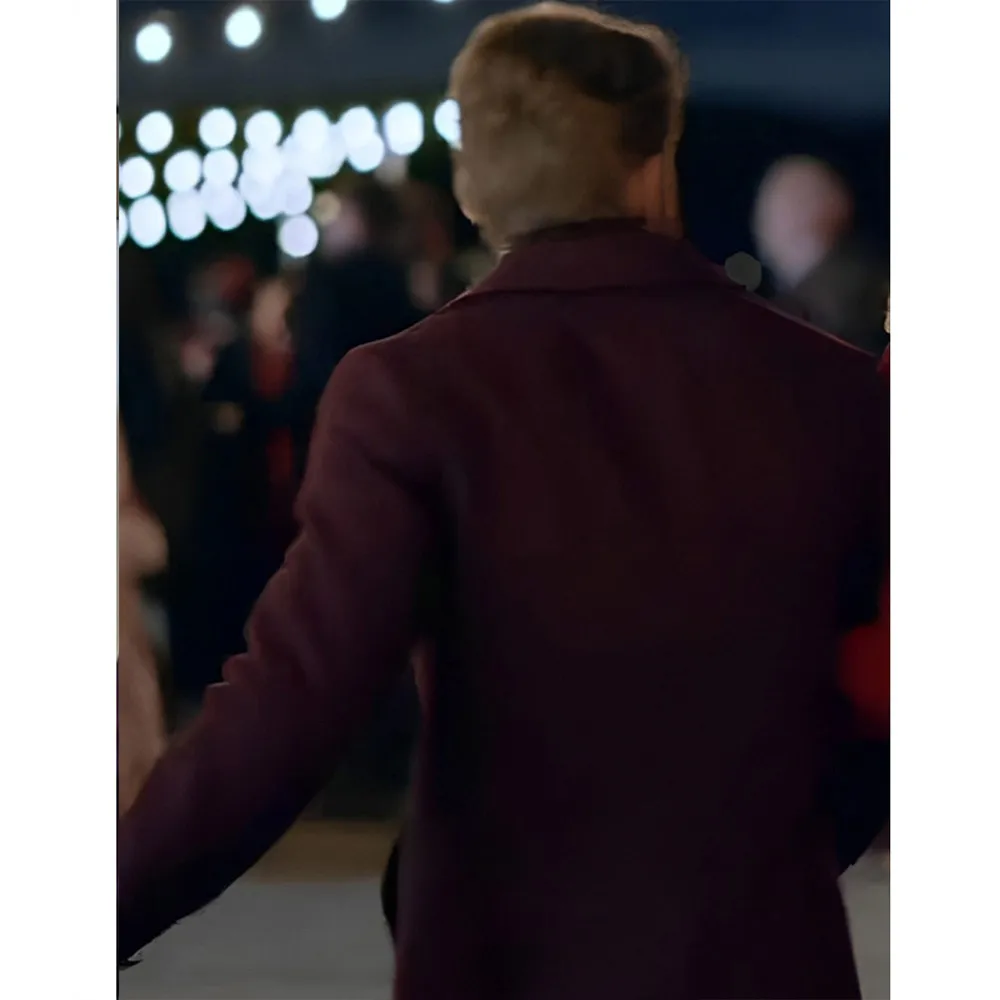 Chandler Massey Mystic Christmas Peacoat