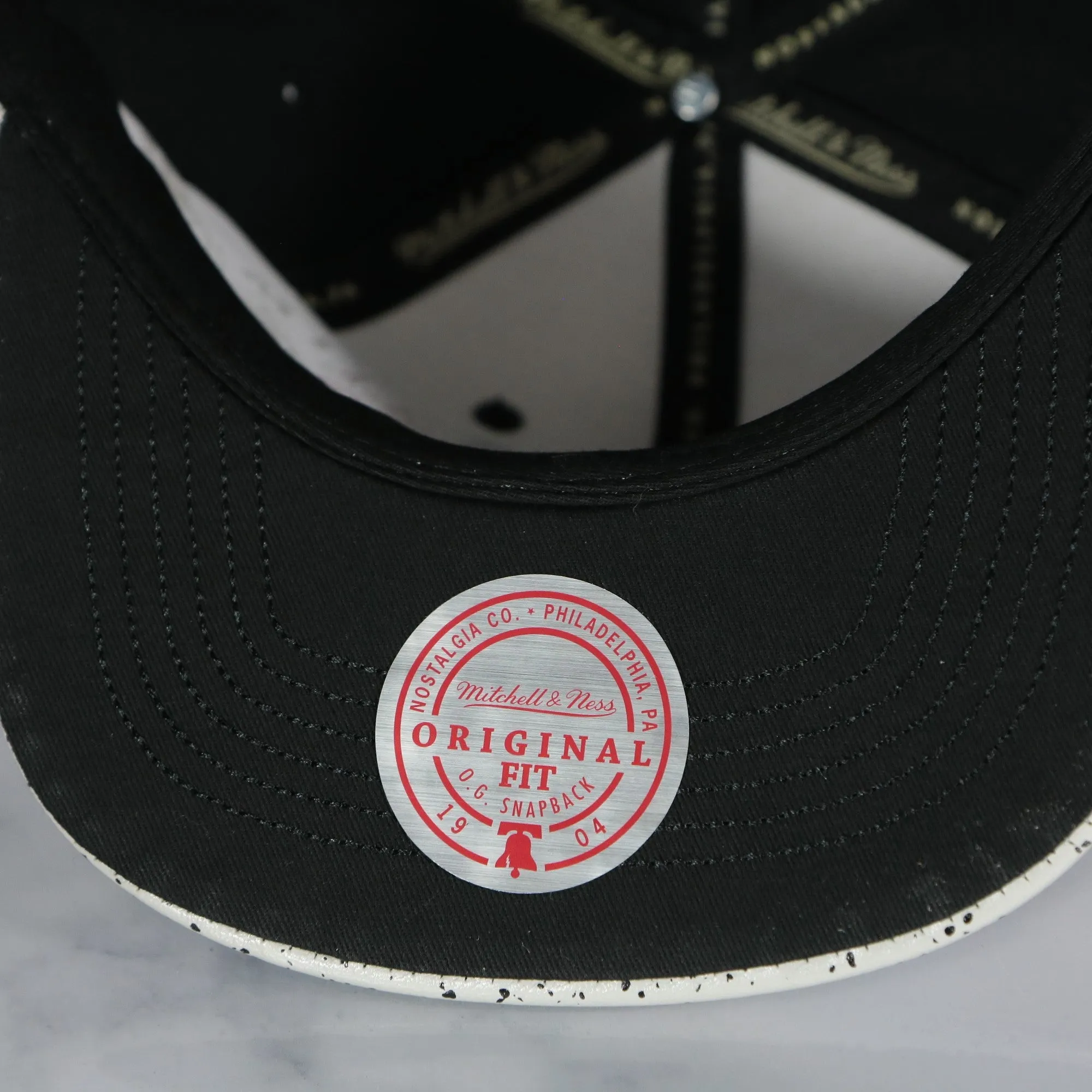 Chicago Bulls Day One Sneaker Hookup Black bottom Two-Tone | White/Black Snapback Hat