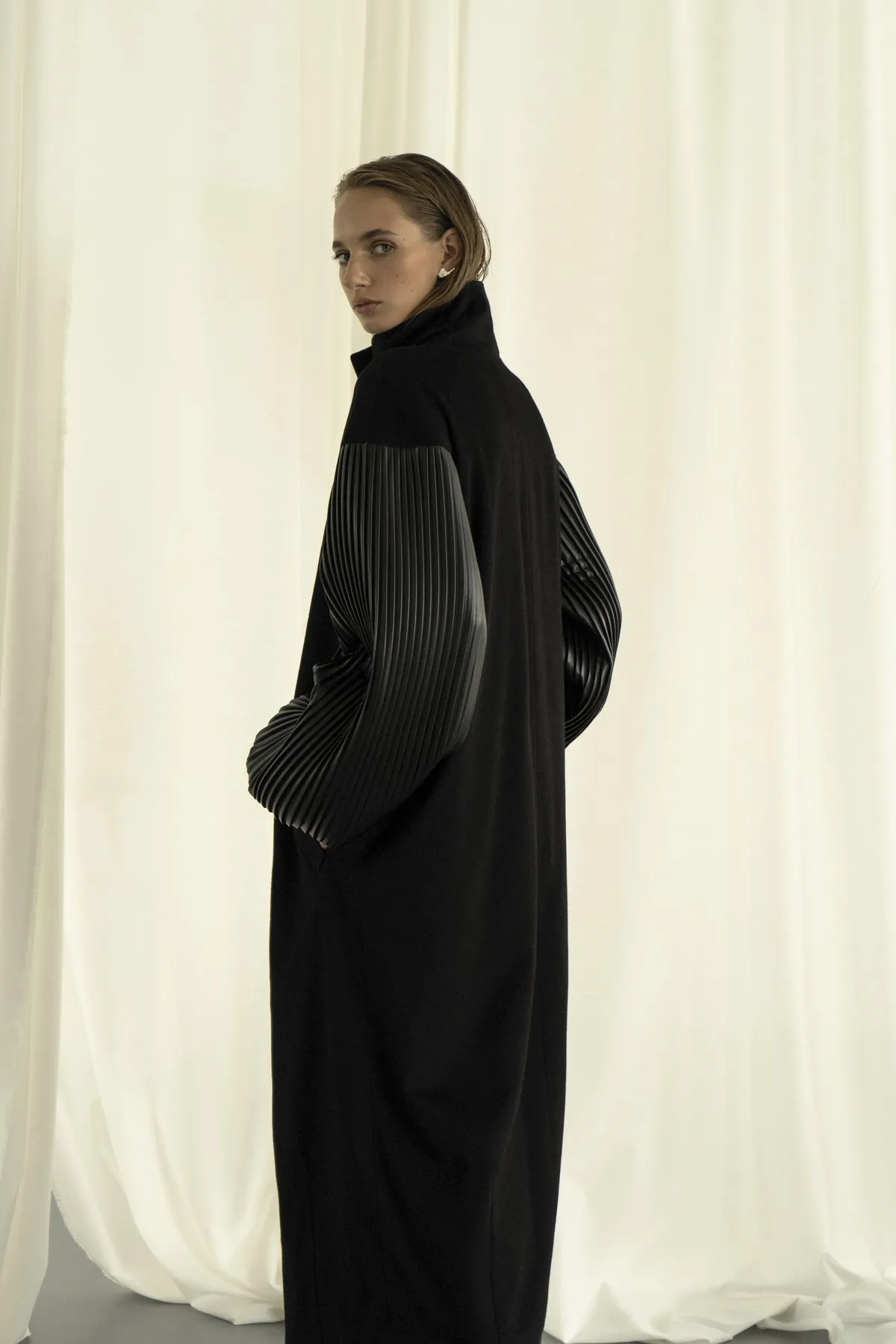 Cocoon Wool Coat - Black