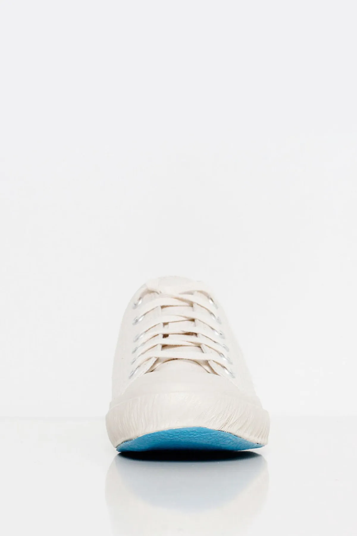 Low Canvas Sneaker - Natural