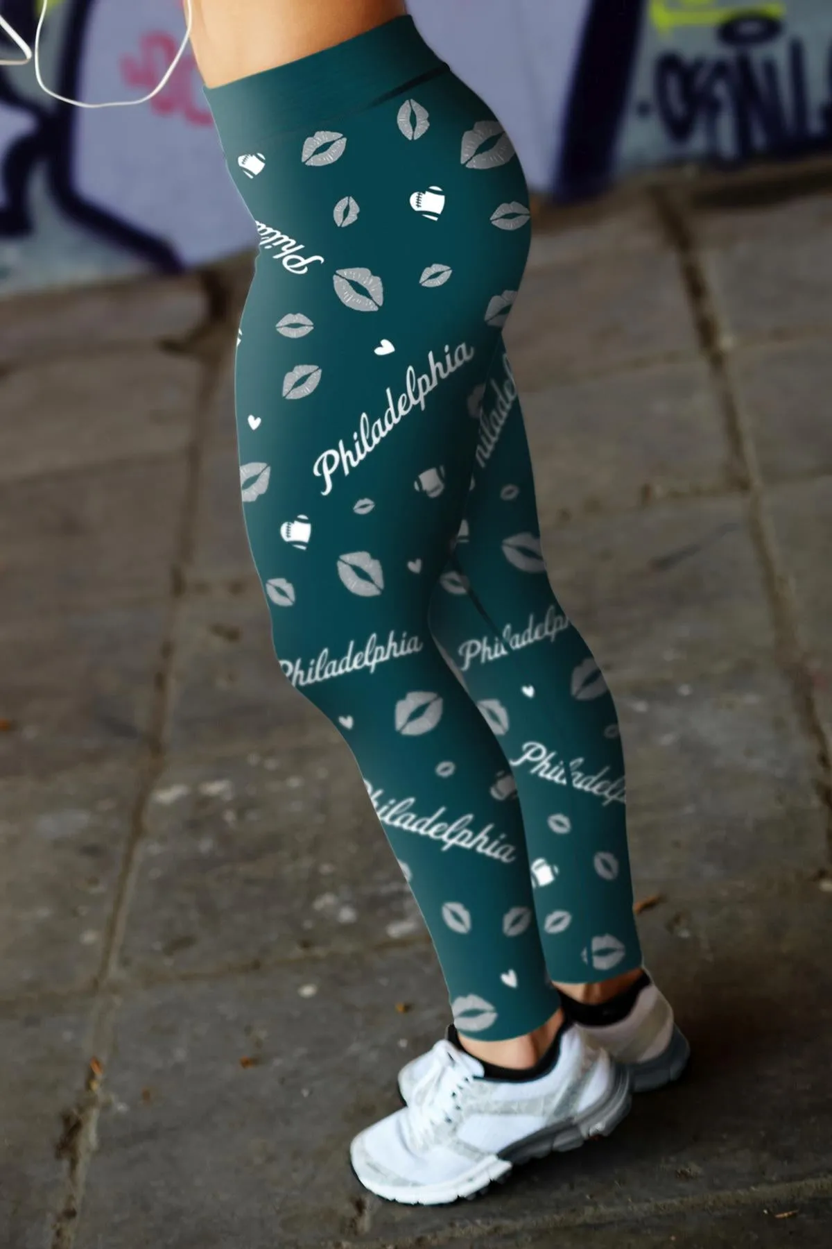 PHI FB Lovin Kisses Leggings