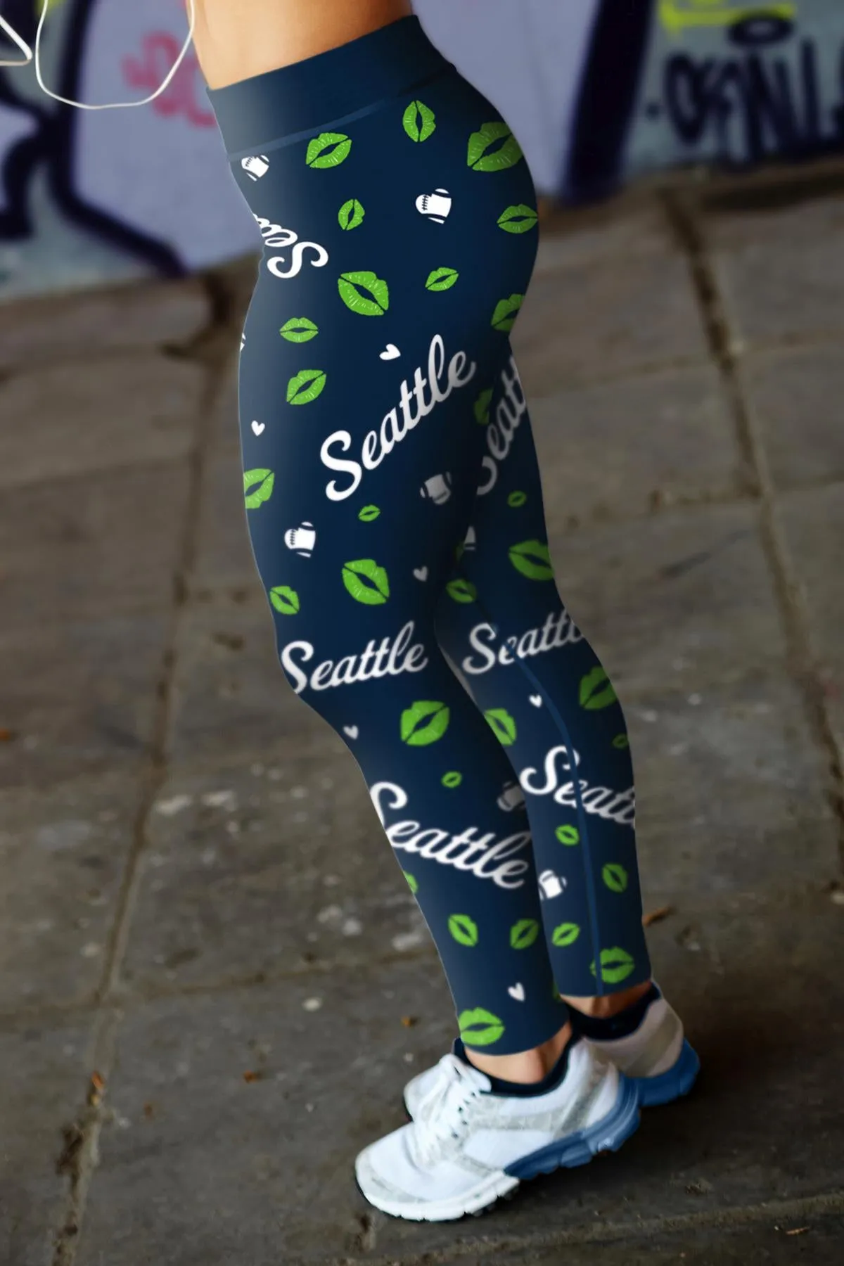 SEA Lovin Kisses FB Leggings