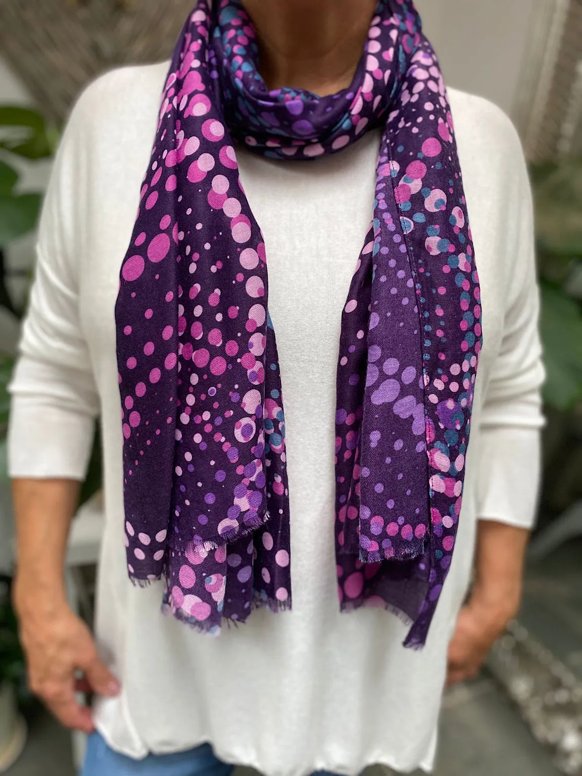 Spotted Circle Print Scarf