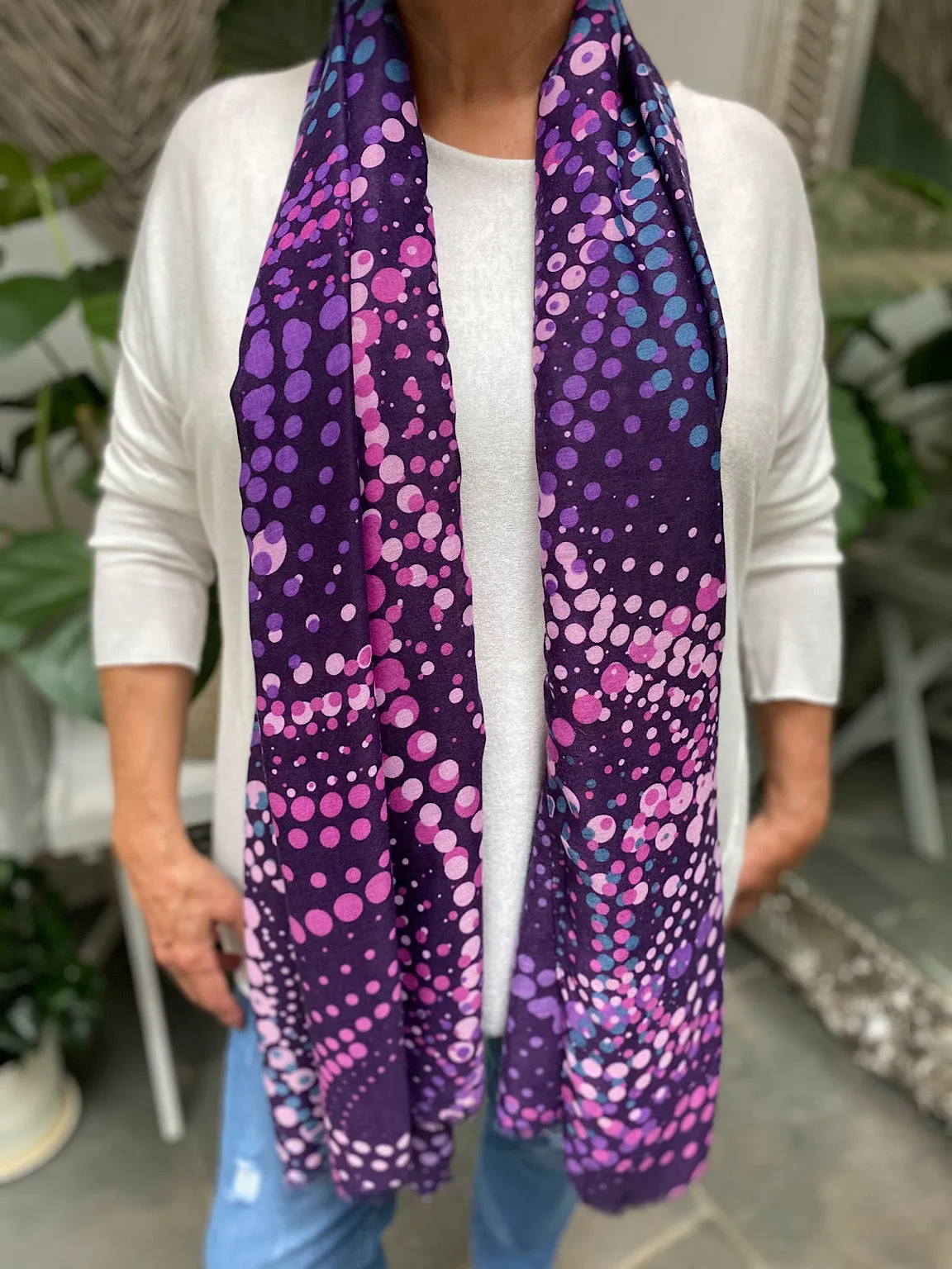 Spotted Circle Print Scarf