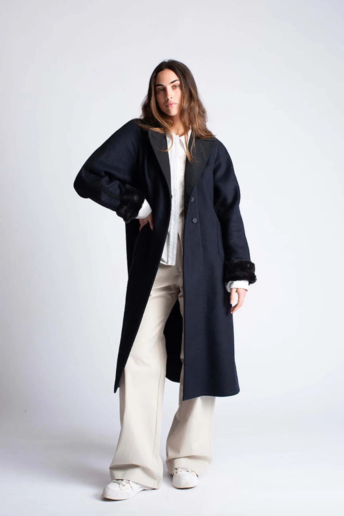 Timeless Coat - Navy/Black